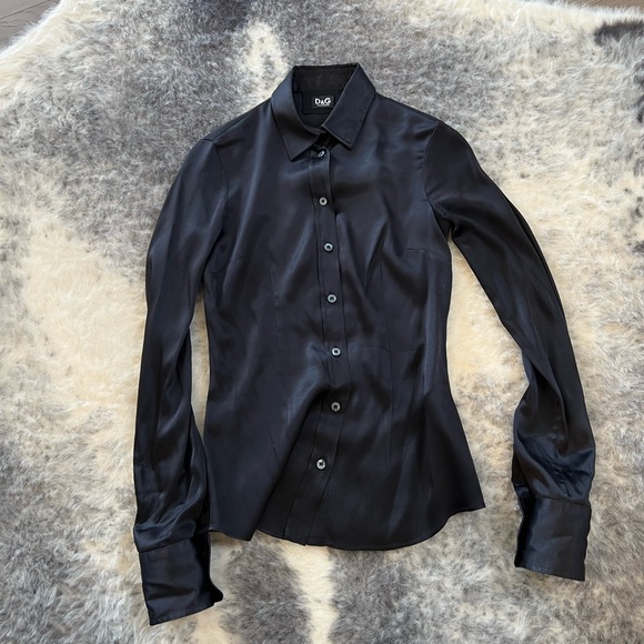Dolce and Gabbana Silk Shirt - Picture 1 of 10